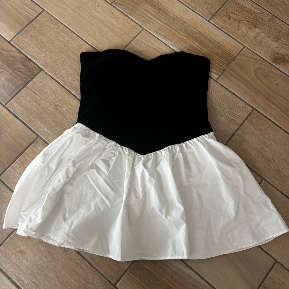 Vici Black and White Strapless Dress / B55 - Picture 4 of 5